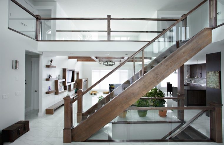 Why You Choose Glass Railing For Your Home